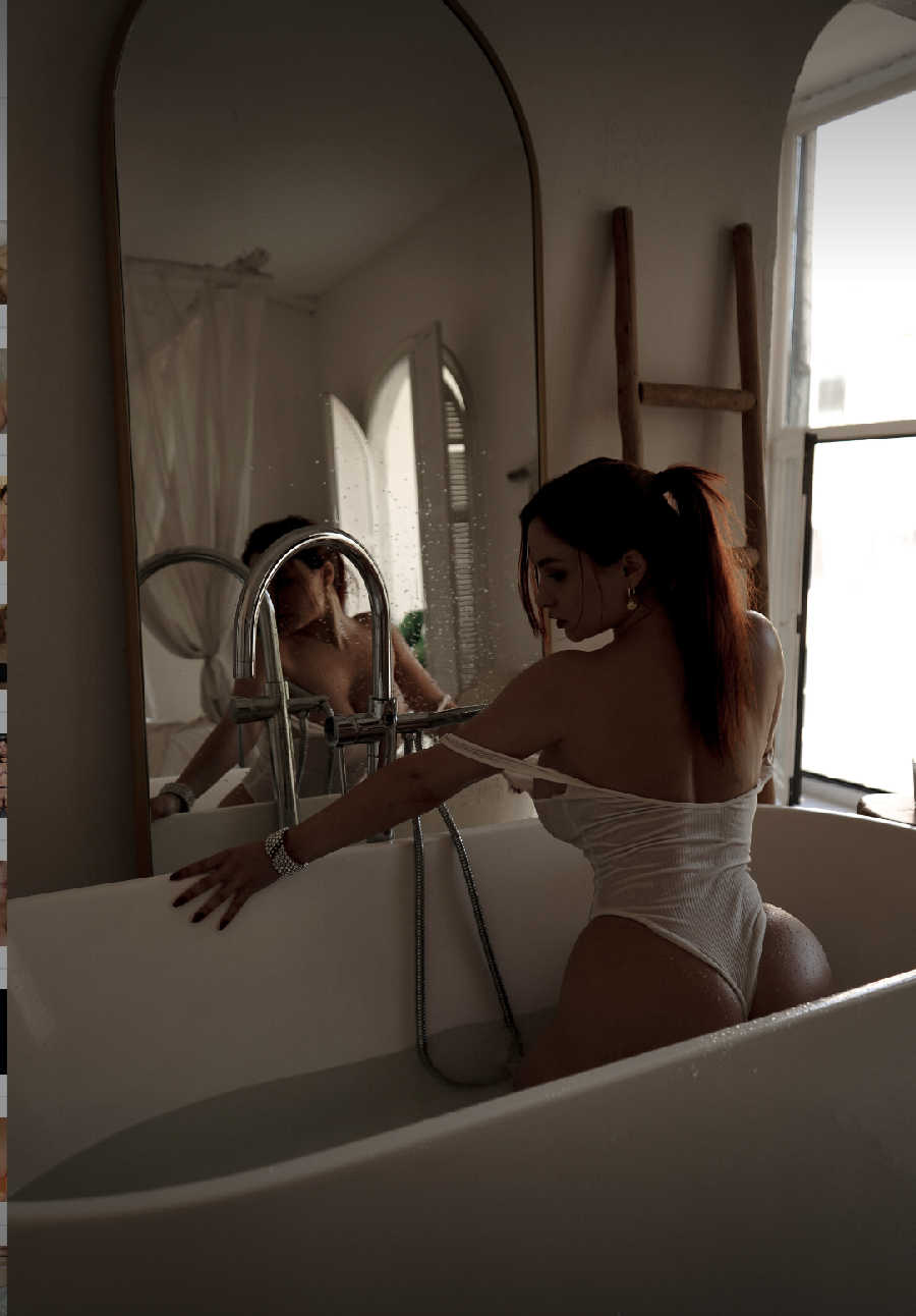 A playful frame from Miranda Faith nude — online in Tiraspol