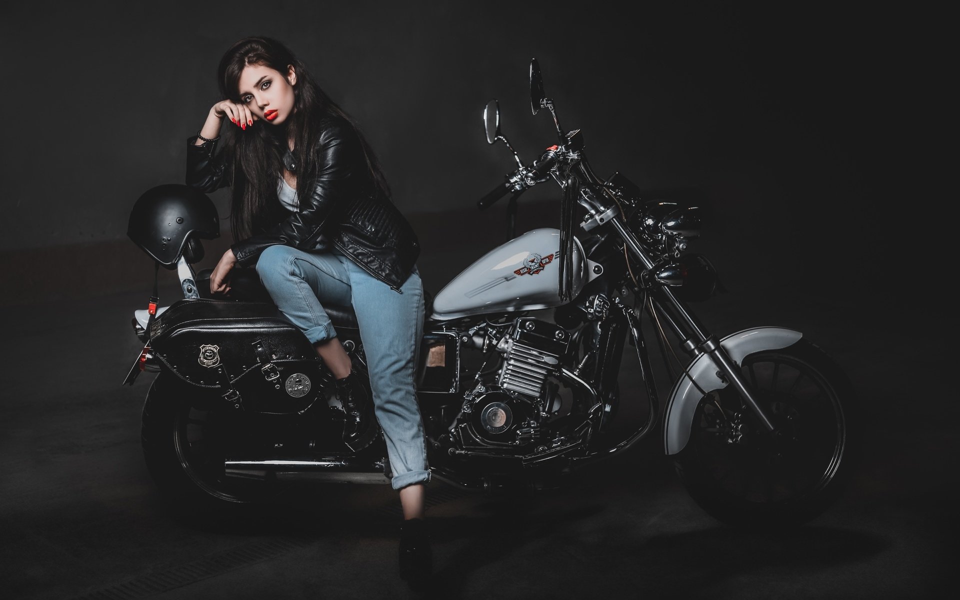 Biker girls: style and drive in Tiraspol