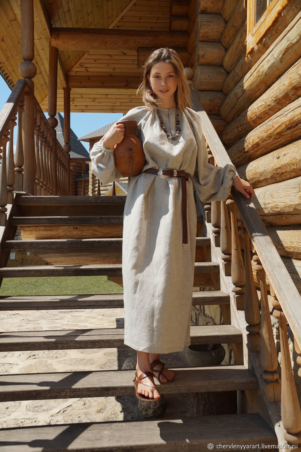 Girls in Slavic costumes in Tiraspol