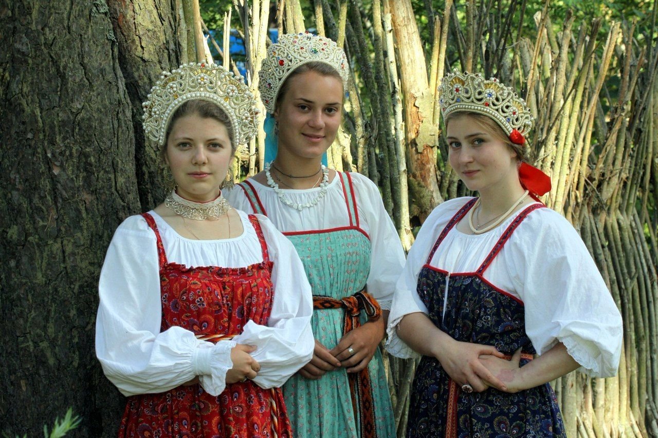 Sexy model Girls in Slavic costumes in Tiraspol